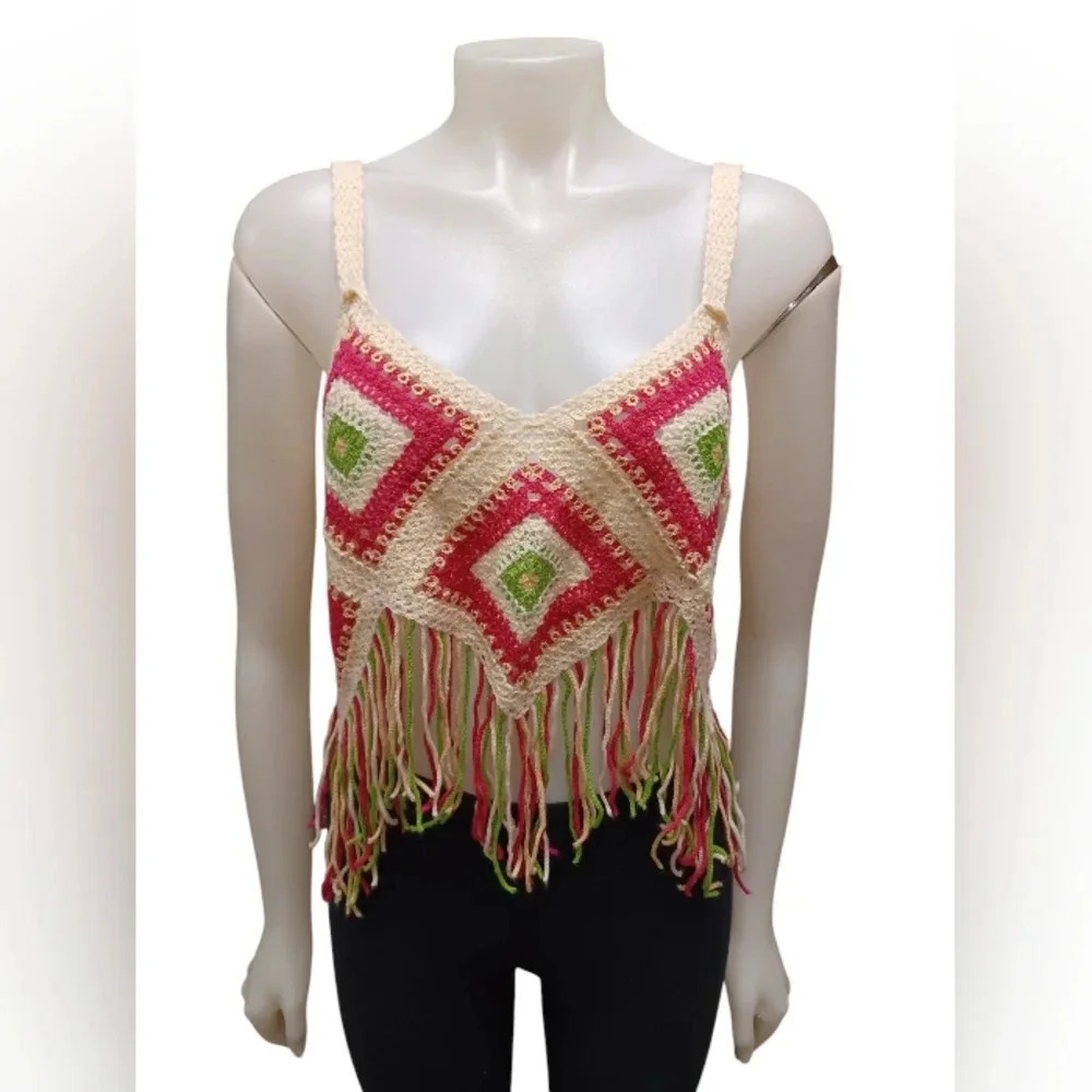 New In NWT Crochet Tank Crop Top Pink Size S/M
